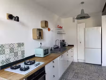 rare - appartement 4 pièces lumineux avec terrasse  à louer