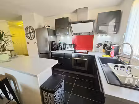 toulouse 31200 borderouge métro  beau t3 meublé de 64.08m² terrasse et jardinet résidence 
