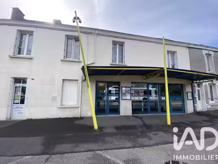 immeuble à thouars (79100)