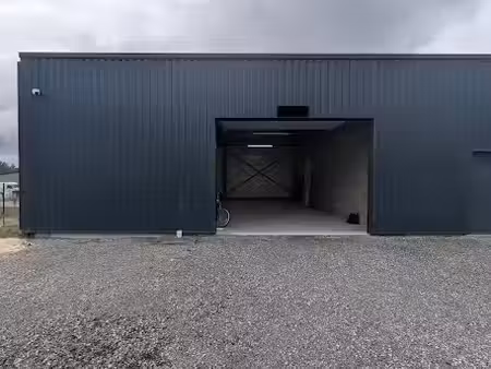location locaux professionnels 1 pièce 120 m² à saint-paul-lès-dax (40990)  983 €