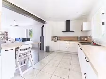 vente maison à bourgneuf-en-mauges (49290) : à vendre / 90m² bourgneuf-en-mauges