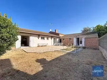 vente maison aux sables-d'olonne (85100) : à vendre / 113m² les sables-d'olonne