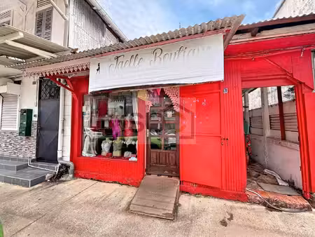 local commercial à vendre