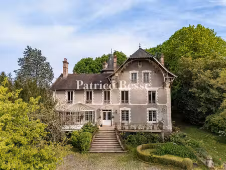 dans le parc naturel du gâtinais  en seine-et-marne et à 1 h de paris  une maison de...