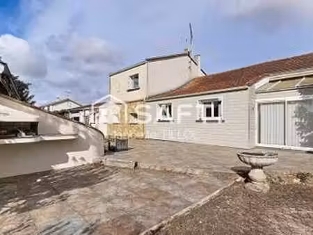 vente maison à nalliers (85370) : à vendre / 139m² nalliers