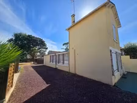 vente maison à tharon-plage (44730) : à vendre / 111m² tharon-plage