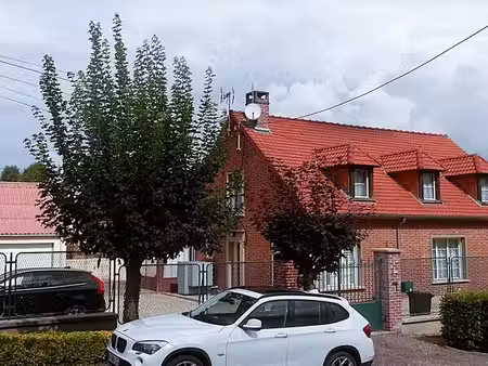 grande maison traditionnelle de 6 chambres et prestations de qualité