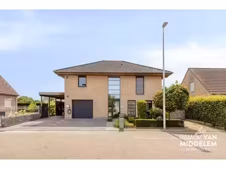 maison familiale 3 ch. spacieuse en rue sans issue