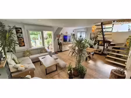 chalet 3 pièces 85 m²