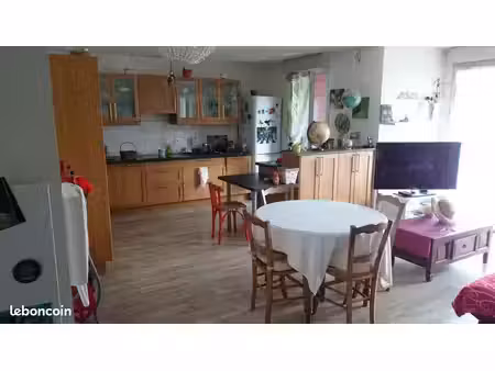 grand appartement t3 calme dans résidence arborée près de pau