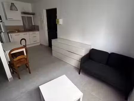 location studio meuble monteux centre