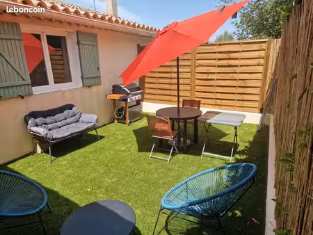 appartement avec terrasse et piscine