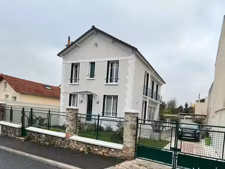 maison châtillon 4 chambres - 190 m2 - secteur très résidentiel et calme