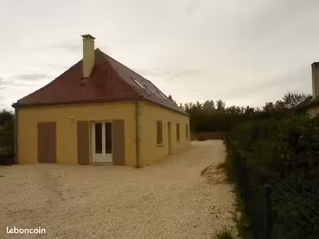maison f6 de 185m² à salignac eyvigues