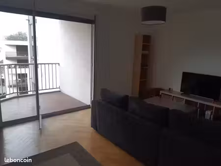 appartement t2 60m² meublé à bron