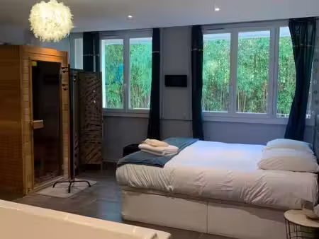 studio 1 pièce 32 m²