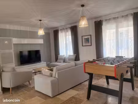 location chambre meublée dans maison climatisée 10 min avignon et saint remy