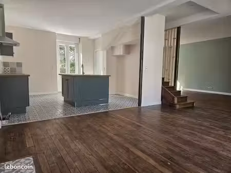 ruffec centre maison 120 m² 4 ch 970 euros