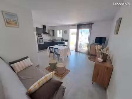 à louer – maison t2 avec jardin à saint-gilles-croix-de-vie