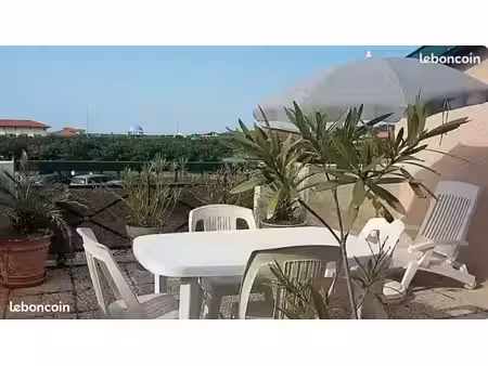 t2 vue mer  terrasse  étudiant ou bail mobilité - de 9mois