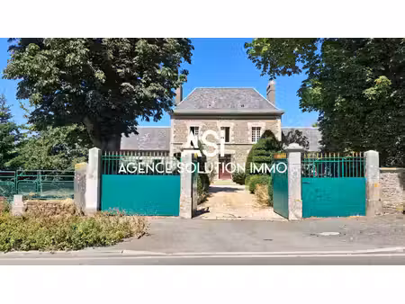 maison de maître et structure equestre - mansion & equestrian facilities