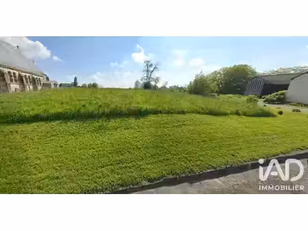 vente terrain à bâtir 2 050 m²