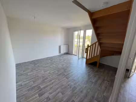 yssingeaux t2 duplex de 42 m2 - rue de verdun