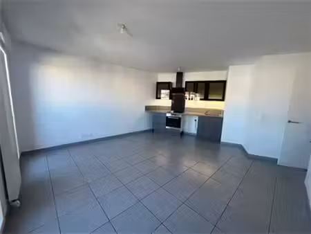 appartement 3 pièces - résidence