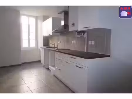 location appartement 3 pièces 90 m² à foix (09000)