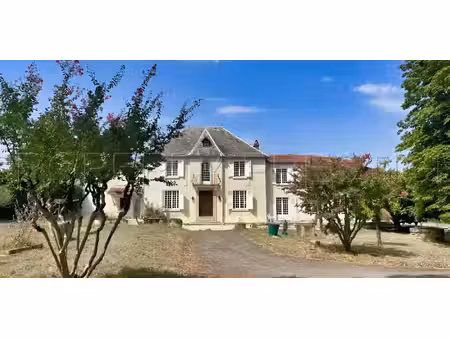 propriété avec jardin estampes (32)