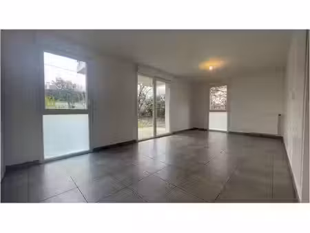 trois pièces