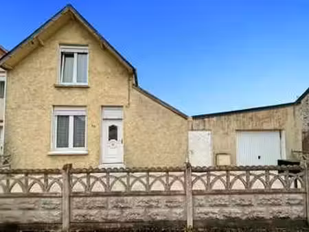 vente maison à maubeuge (59600) : à vendre / 70m² maubeuge