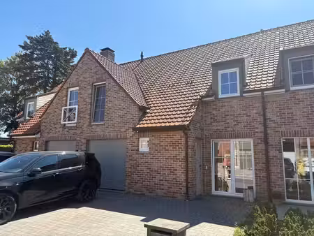 zeer charmante én energiezuinige pastoriestijl woning!