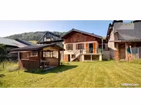 maison+ jardin+ dépendances