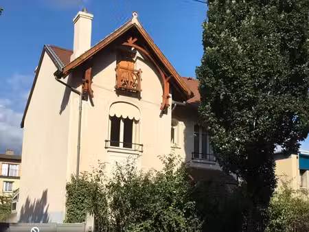 maison bourgeoise avec jardin