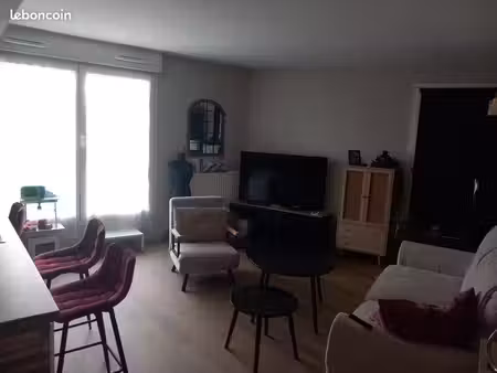appartement t2 refait à neuf hyper centre