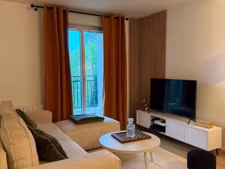 loue appartement meublé rénové 40 m2 à caluire et cuire