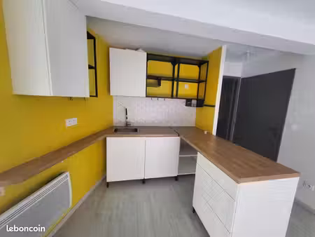 studio (t1) à louer