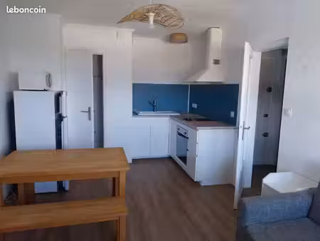 appartement 550 hors charges