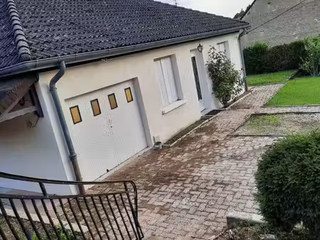 maison à louer à neuvy-sautour