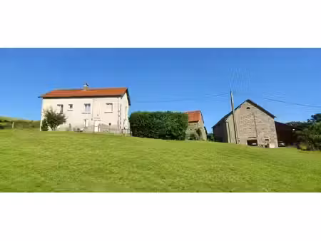 corps de ferme plus terrain