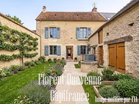jort – maison de bourg en pierre avec dépendances et jardin