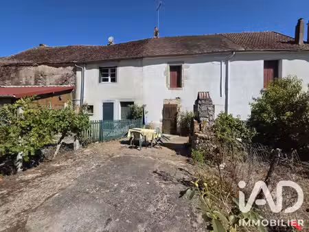 vente maison de village 8 pièces