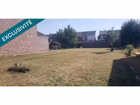 terrain constructible 549m²