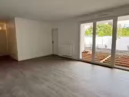 location appartement 3 pièces 66 m² à artigues-près-bordeaux (33370)