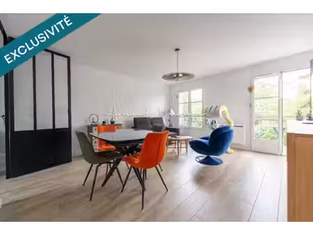 appartement récent 2024 avec balcon