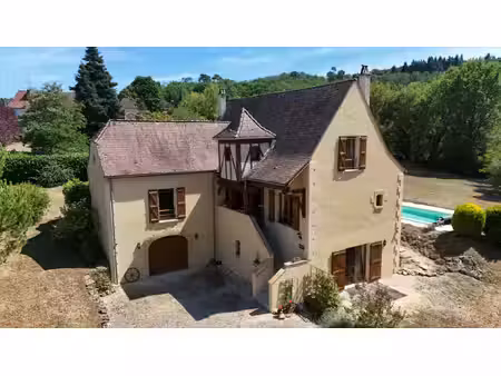 maison d'architecte exceptionnelle avec piscine et appartement