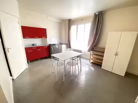 appartement 1 pièces 22 m² à louer saint-quentin 02100 ? | era immobilier