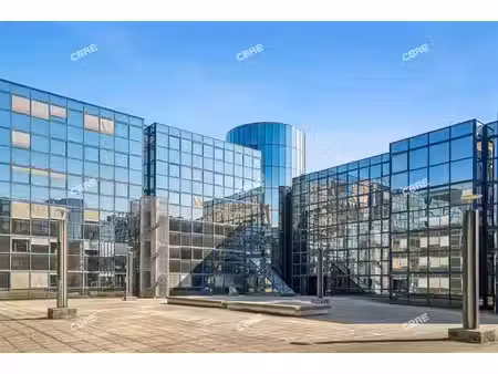 location bureau noisy le grand 4 733 m²