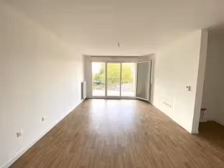 appartement f3 dans réseidence neuve